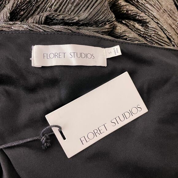 Floret Studios Gathered Ruffle One Shoulder Dress Metallic Silver Beyonce S NWT - Picture 9 of 12